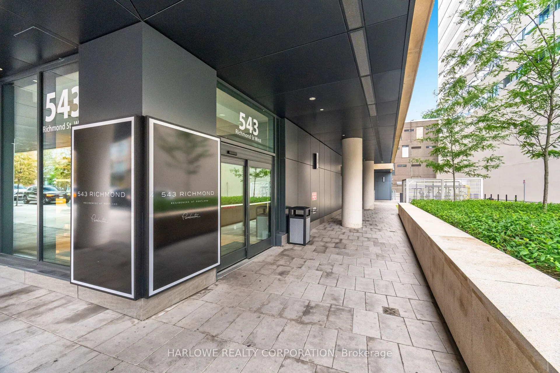 543 Richmond Street W, #320