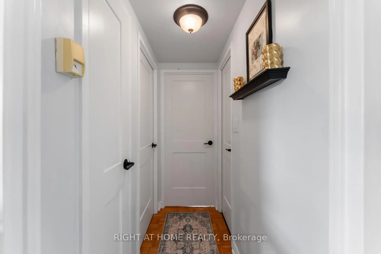 40 Homewood Avenue, #817