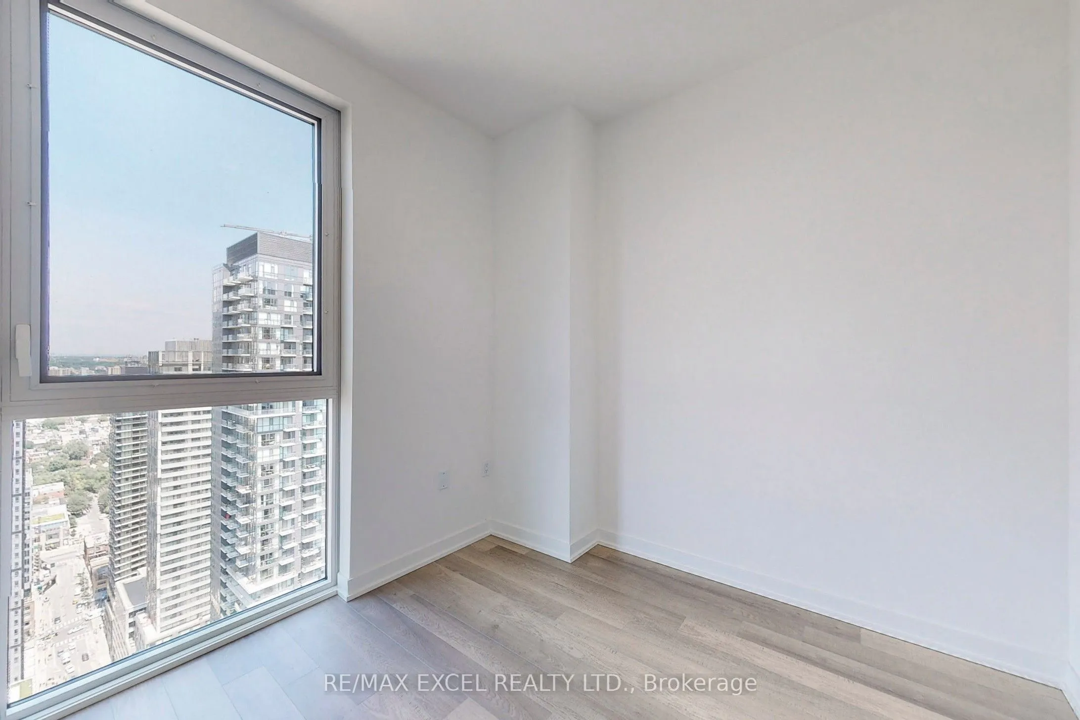 357 King Street W, #4103