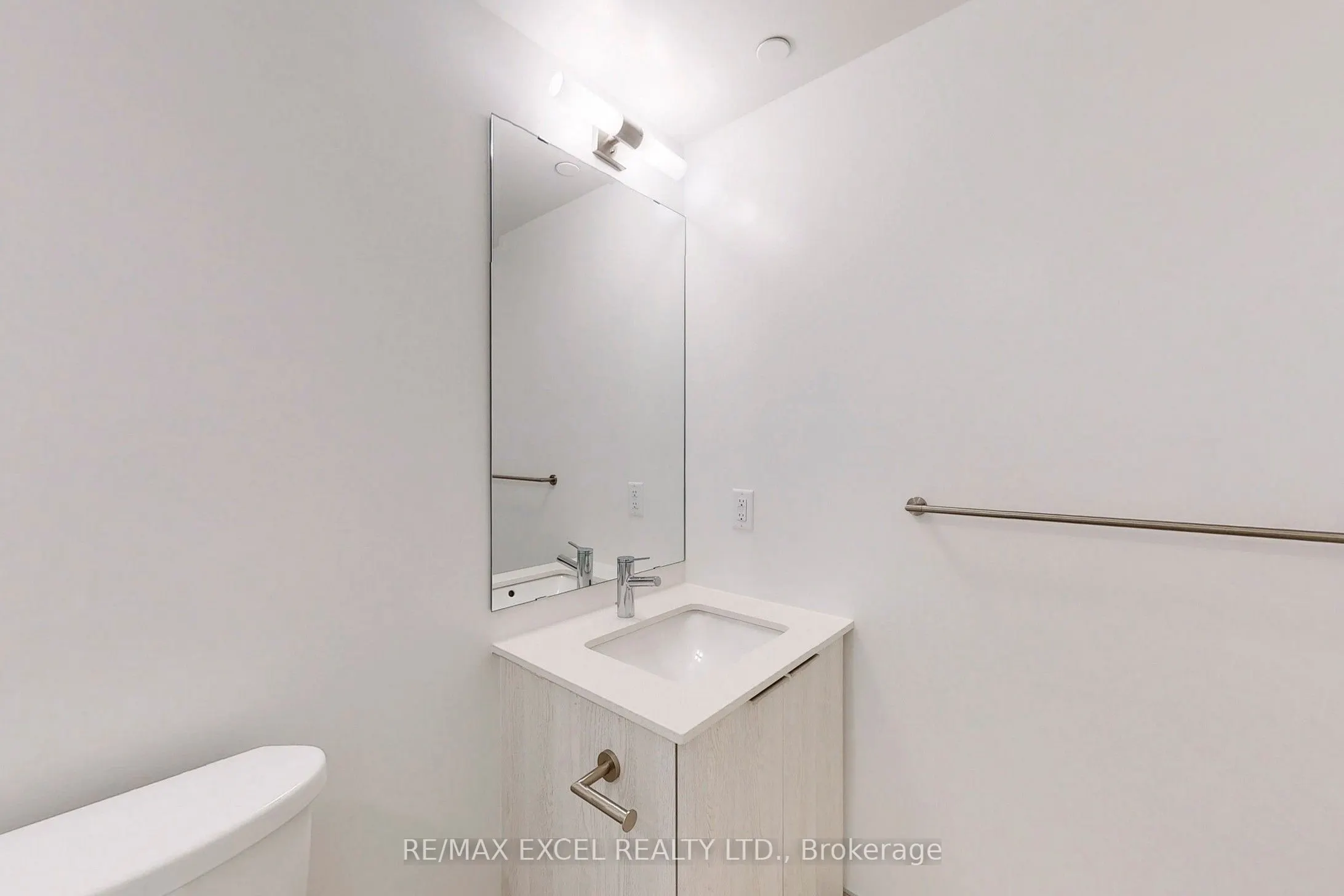 357 King Street W, #4103