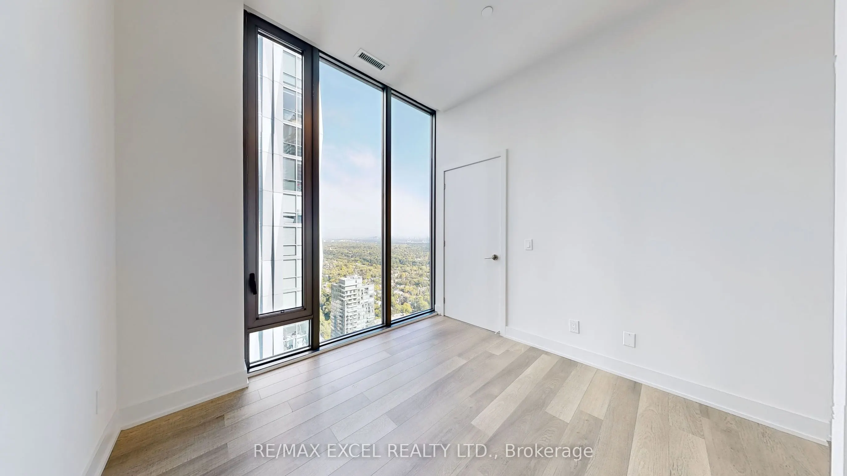 8 Cumberland Street, #5007