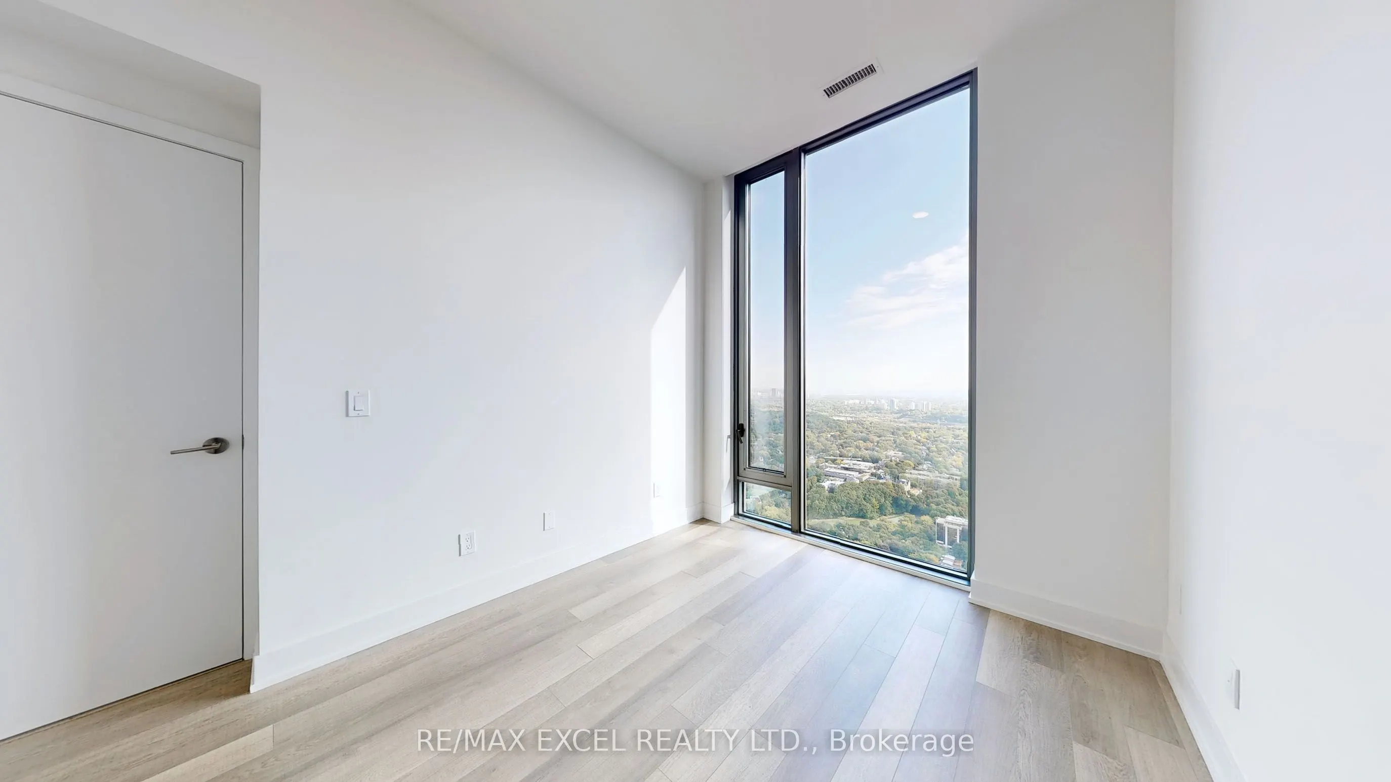 8 Cumberland Street, #5007