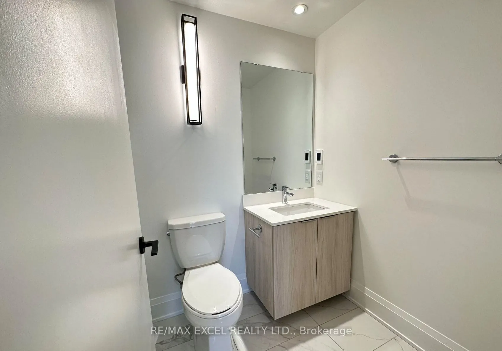 123 Portland Street, #1203