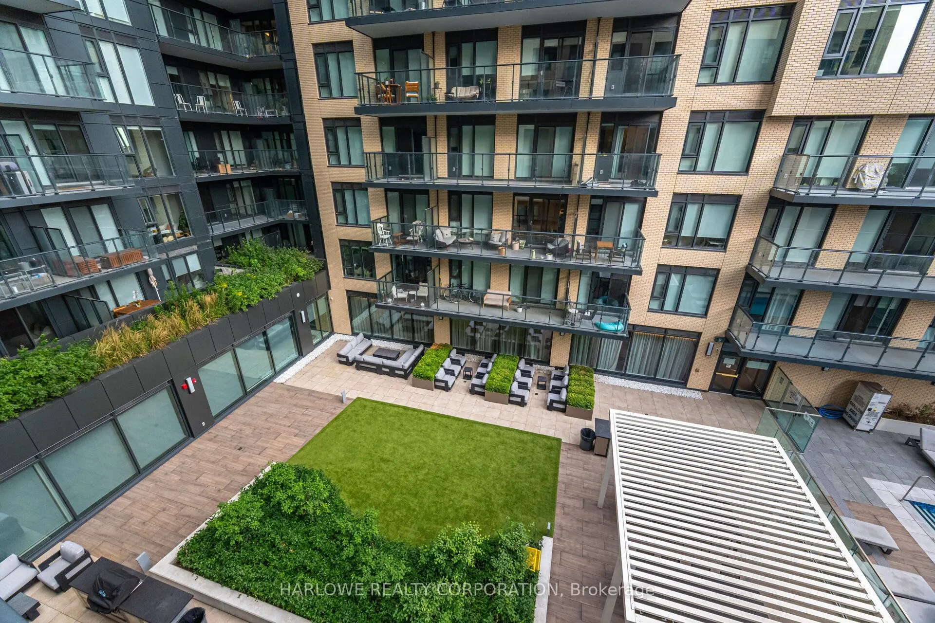 543 Richmond Street W, #532