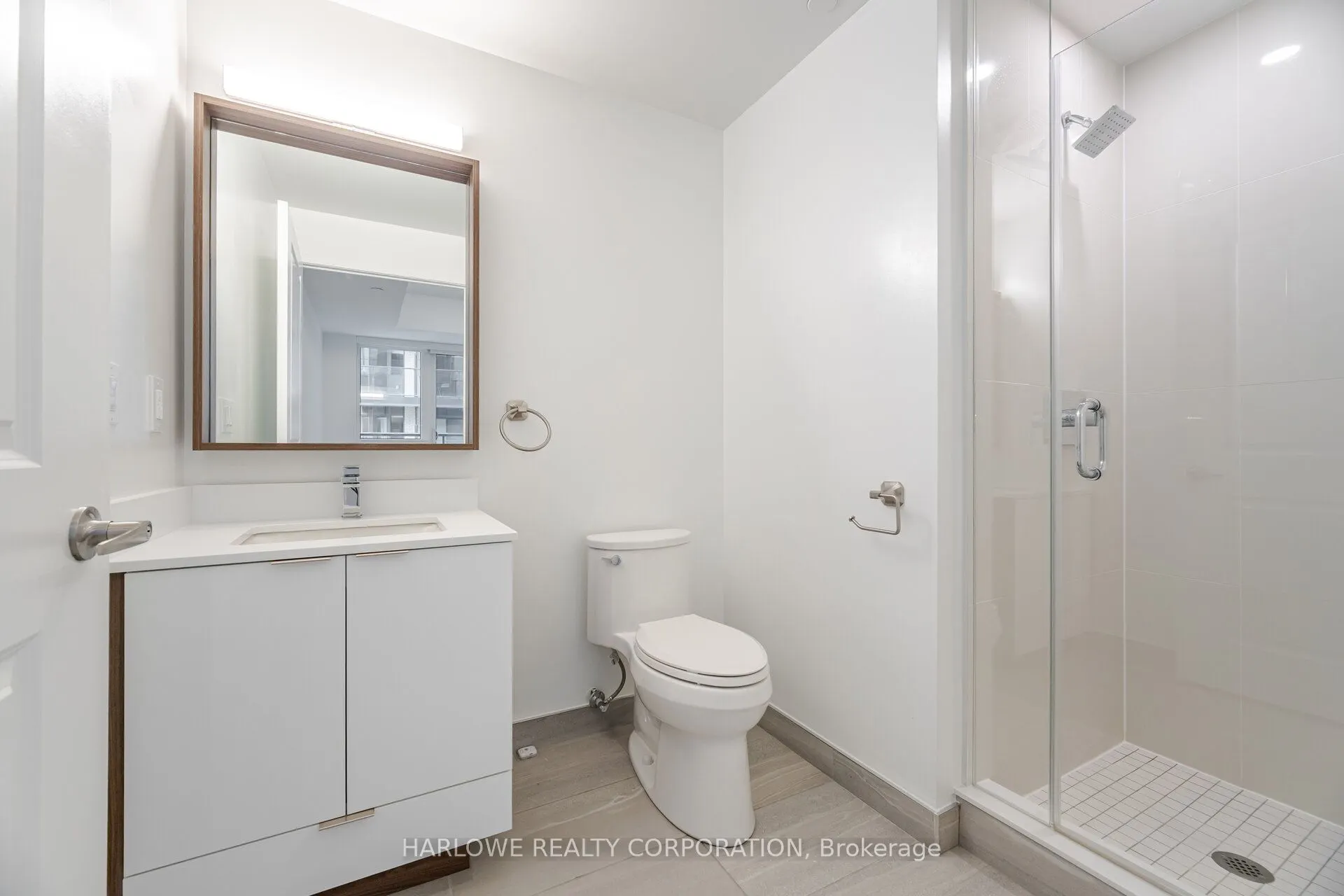 543 Richmond Street W, #532