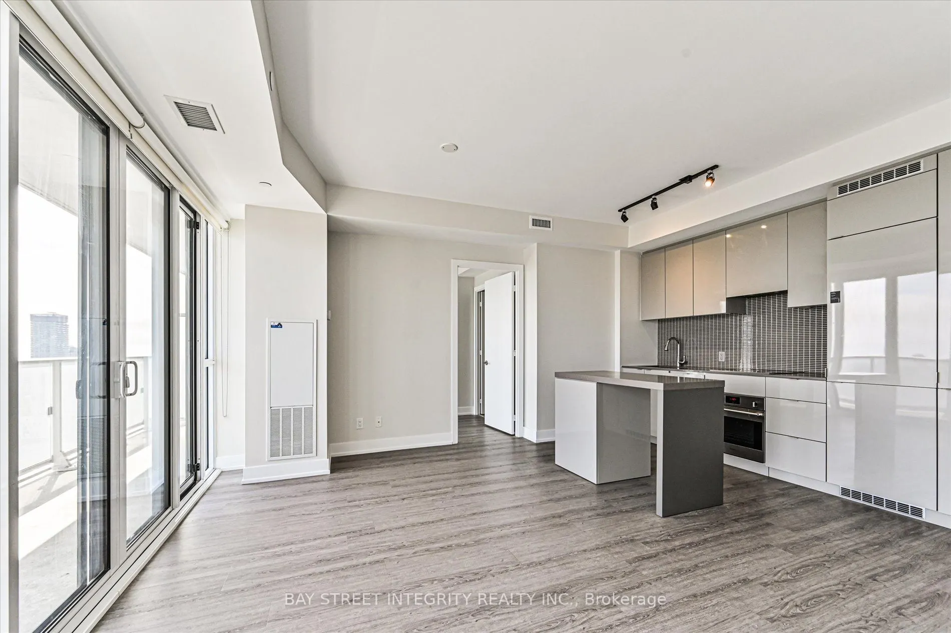 7 Grenville Street, #3807