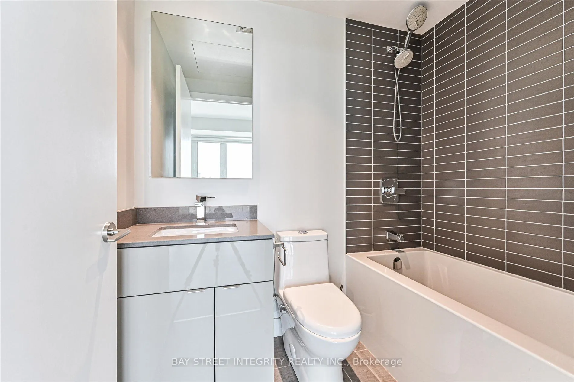 7 Grenville Street, #3807