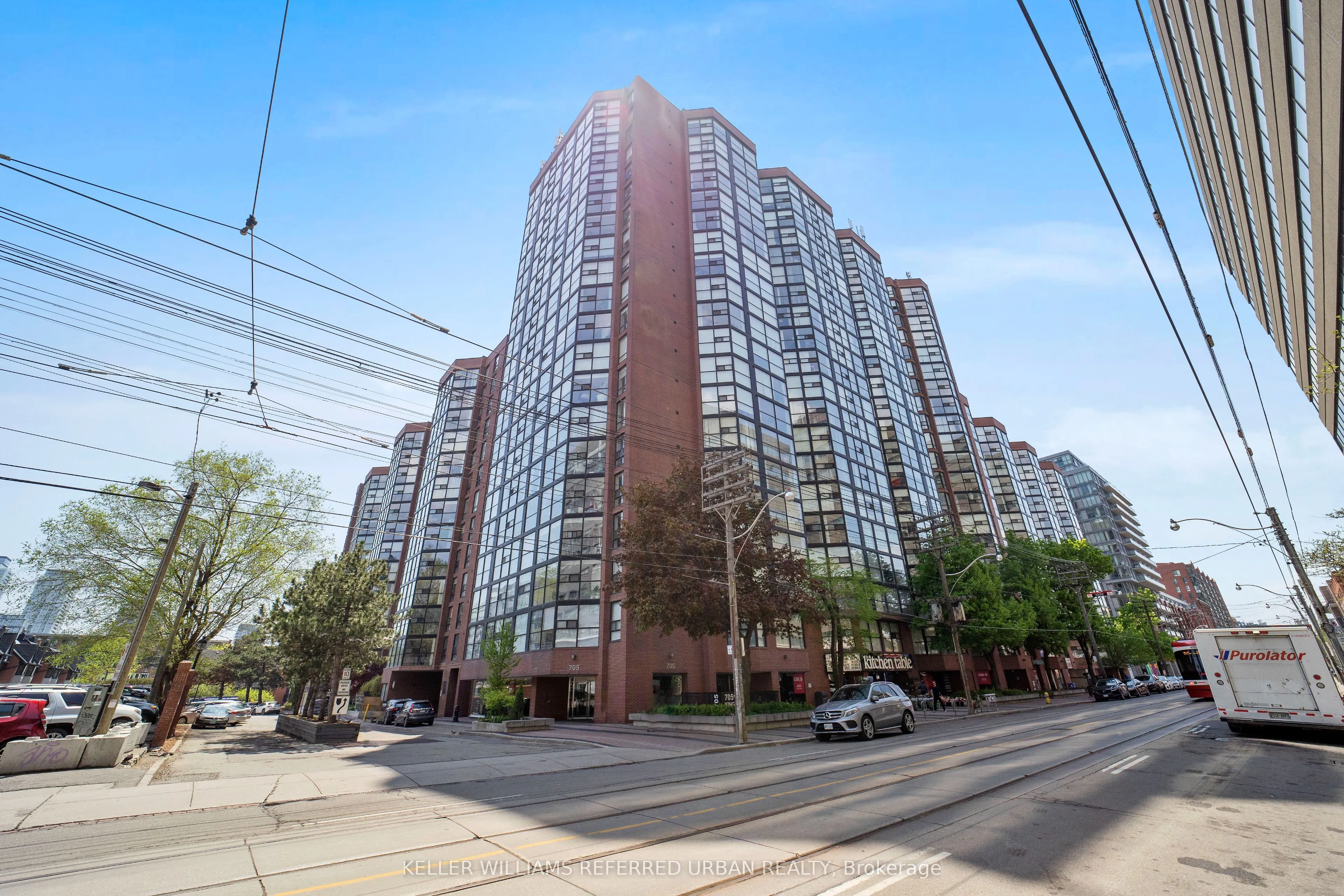 705 King Street W, #802