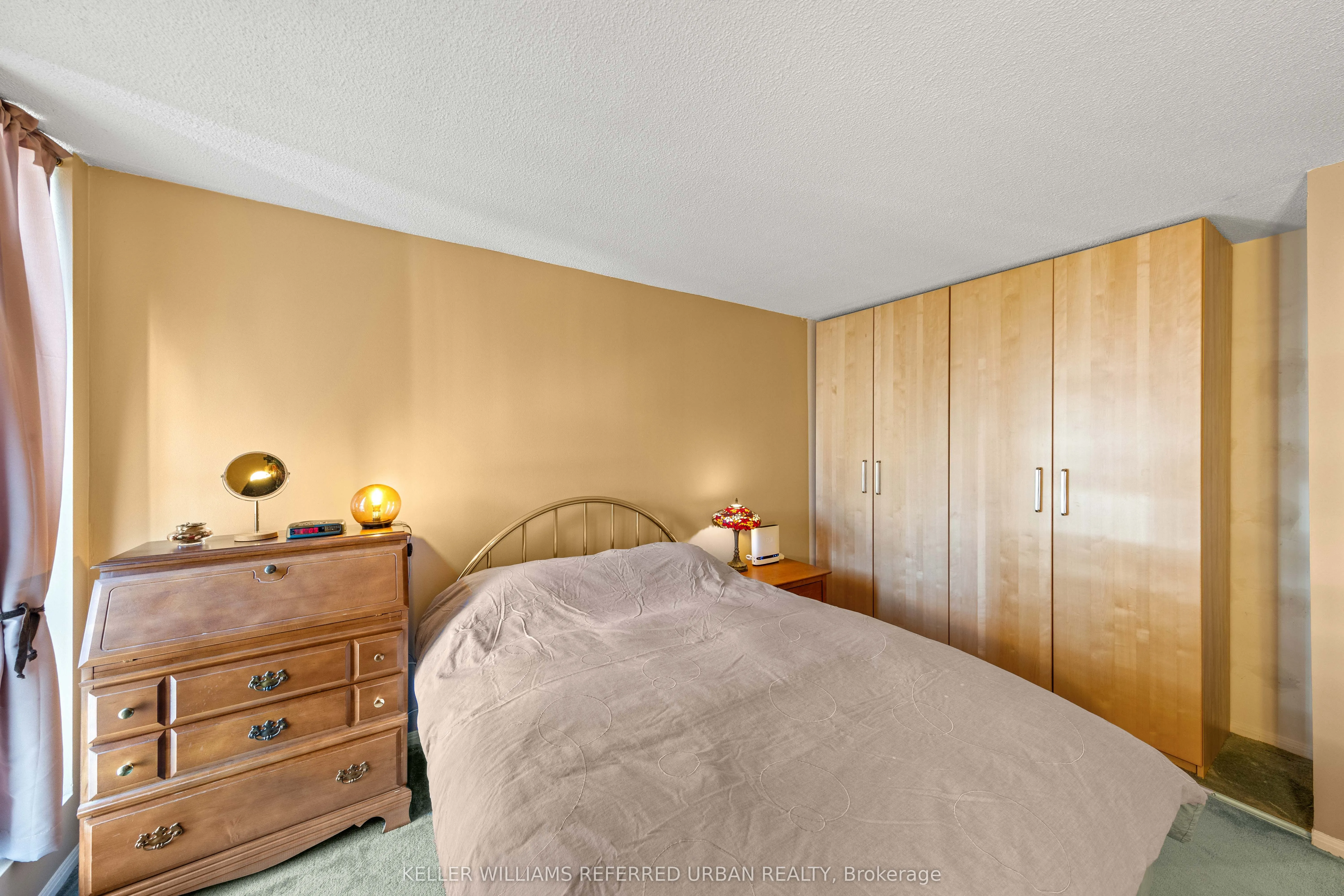 705 King Street W, #802