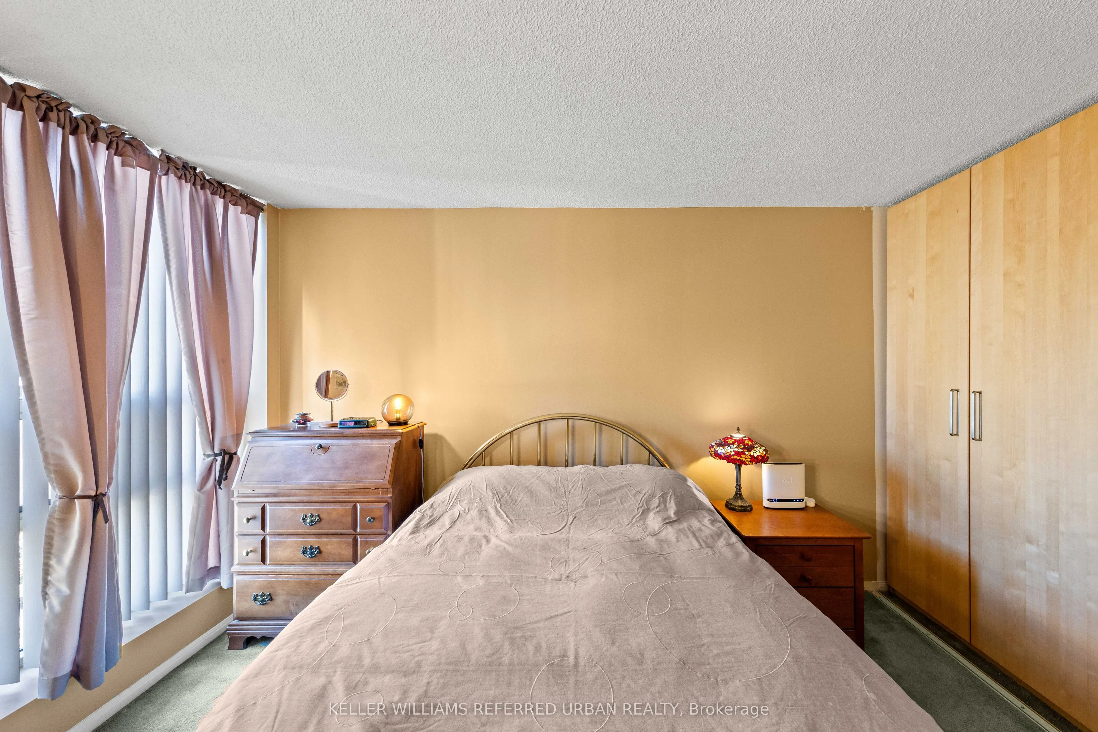 705 King Street W, #802