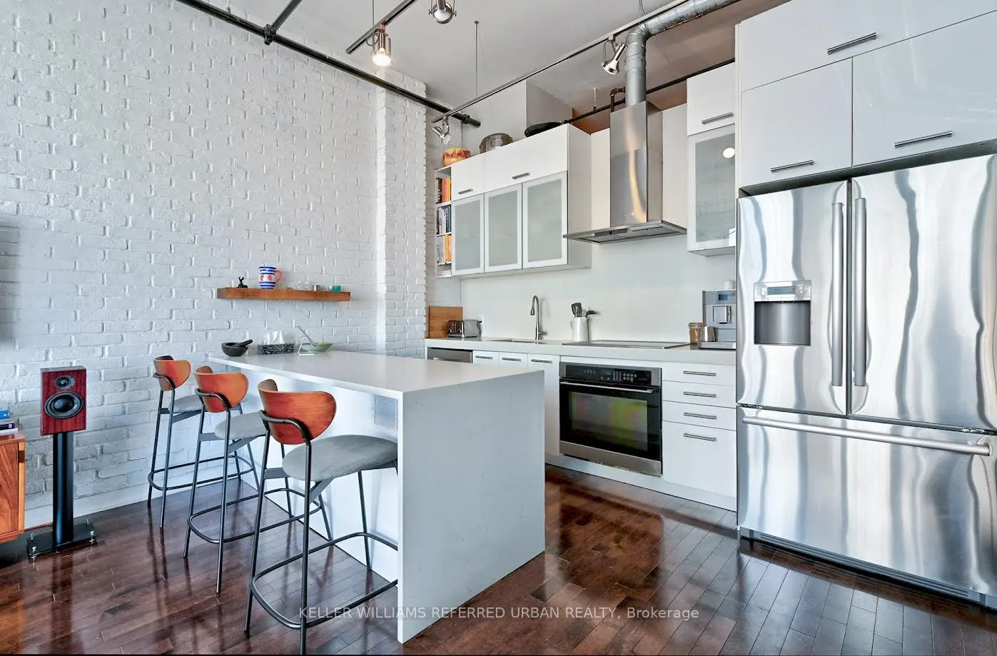 43 Hanna Avenue, #608