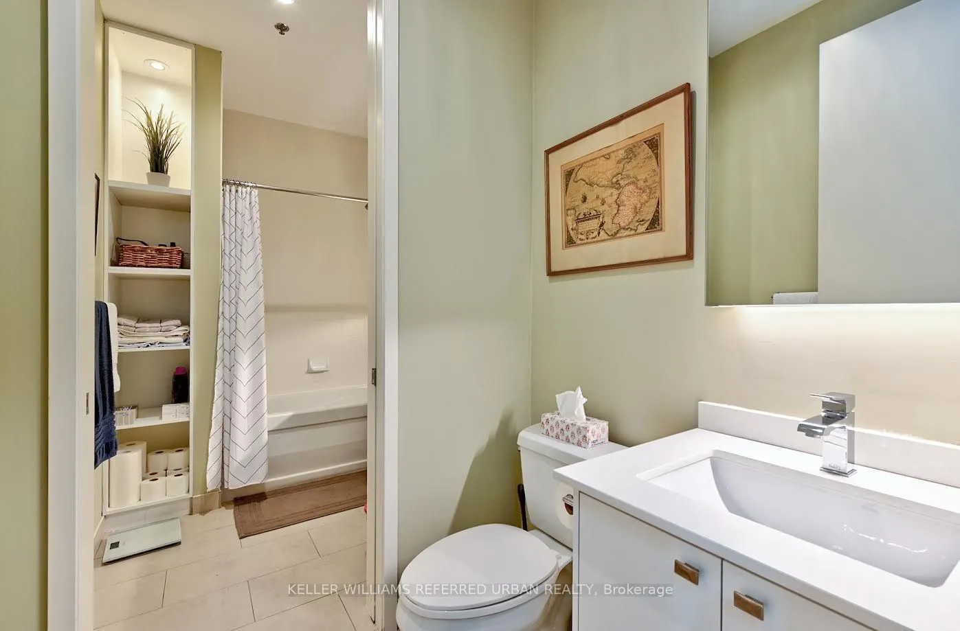 43 Hanna Avenue, #608