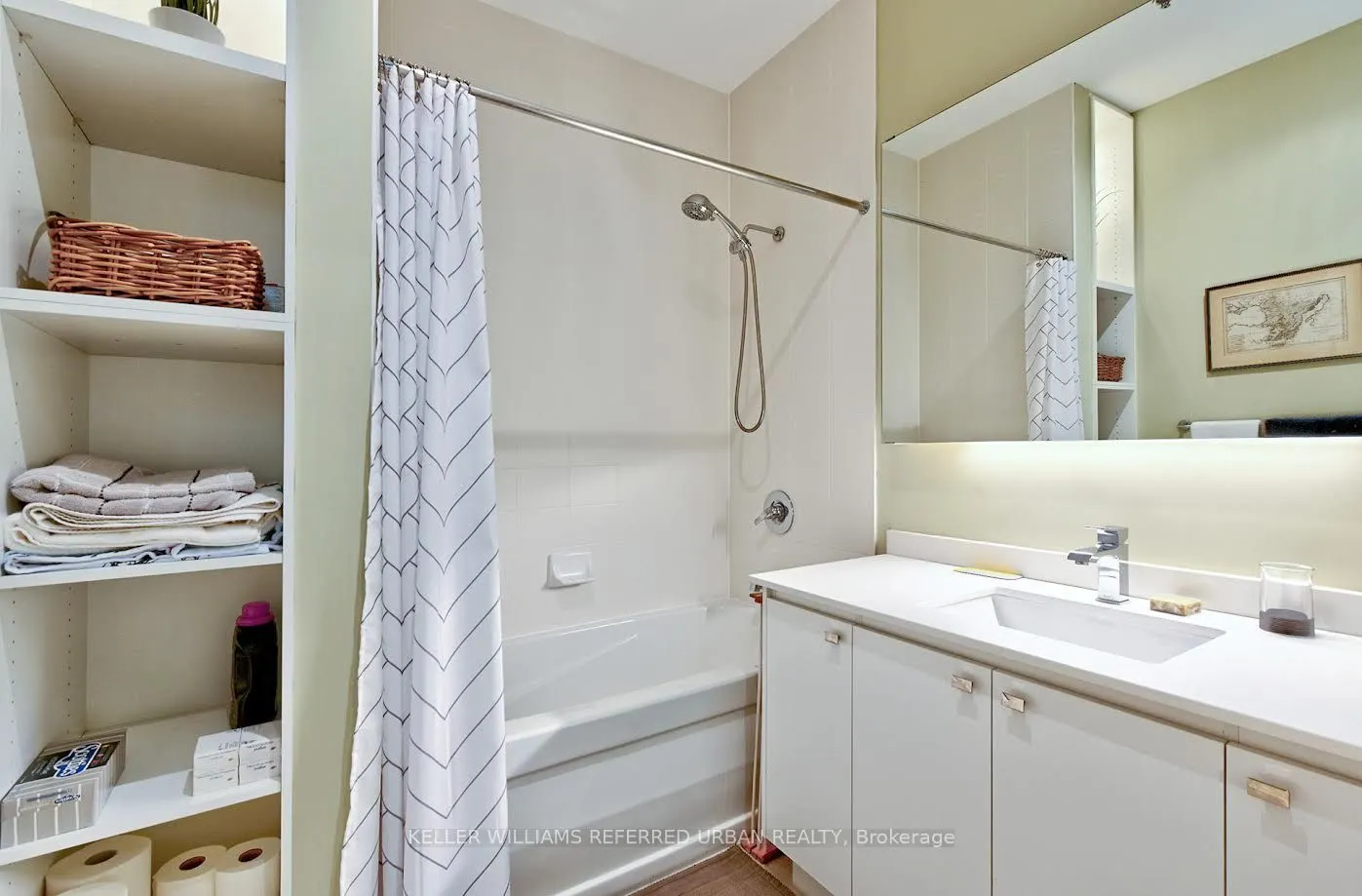43 Hanna Avenue, #608