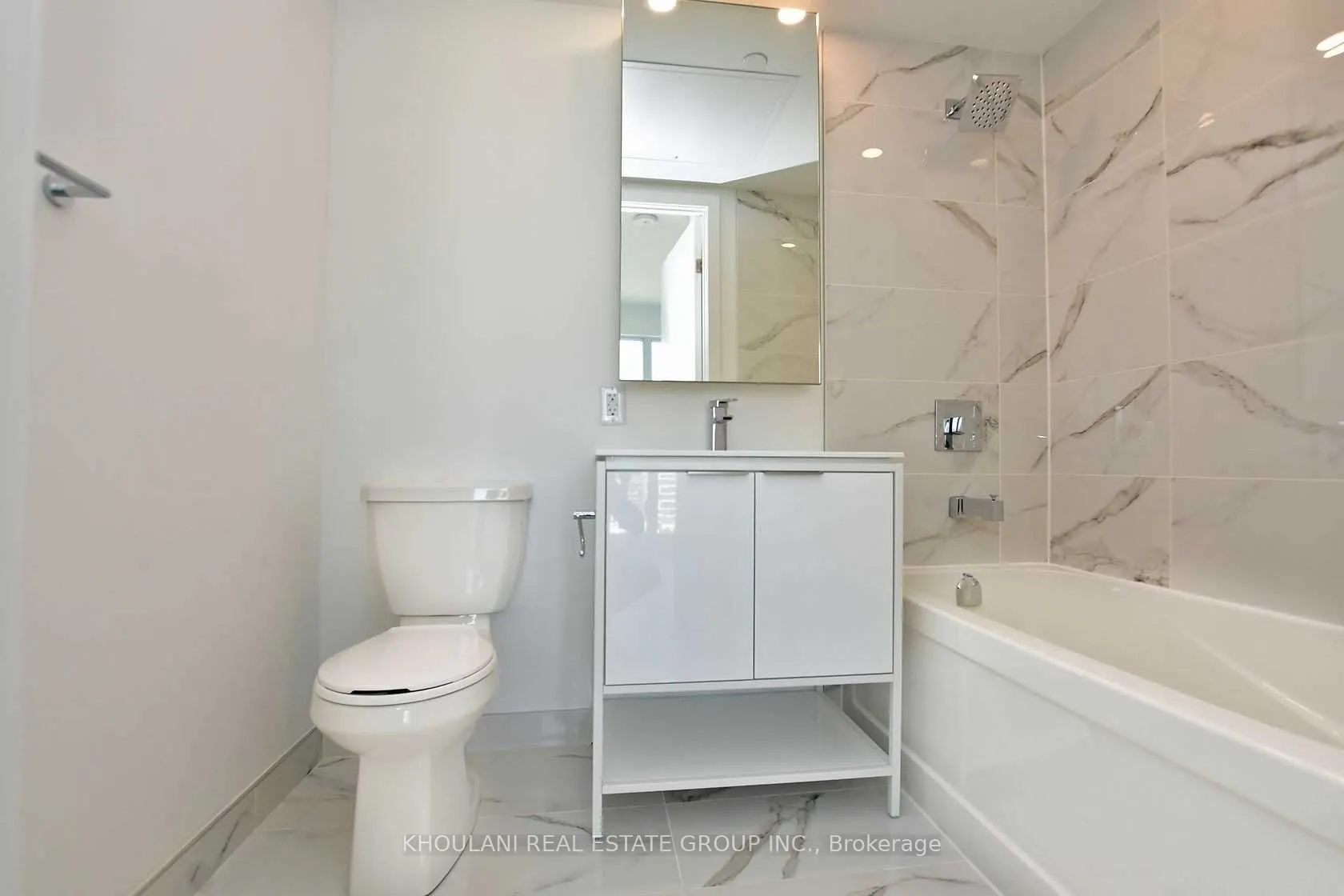 77 Shuter Street, #3110