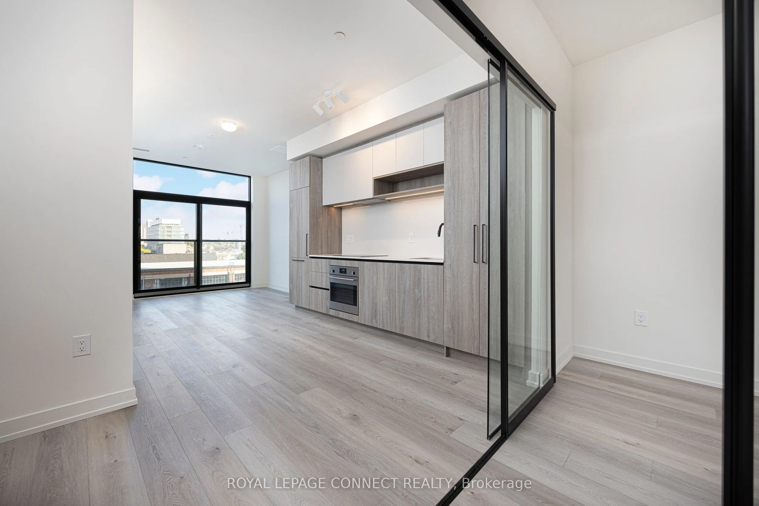 181 Sterling Road, #511