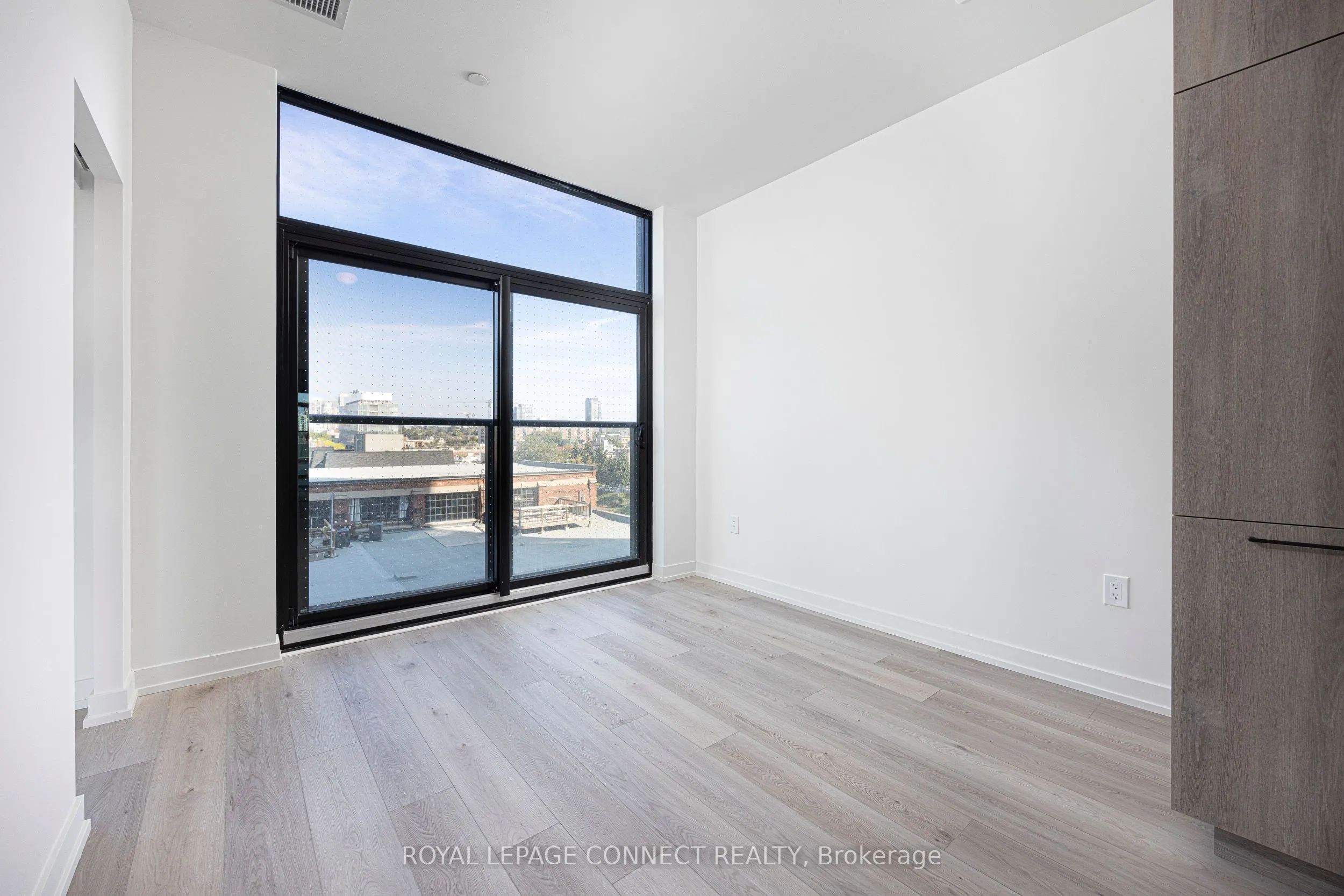 181 Sterling Road, #511