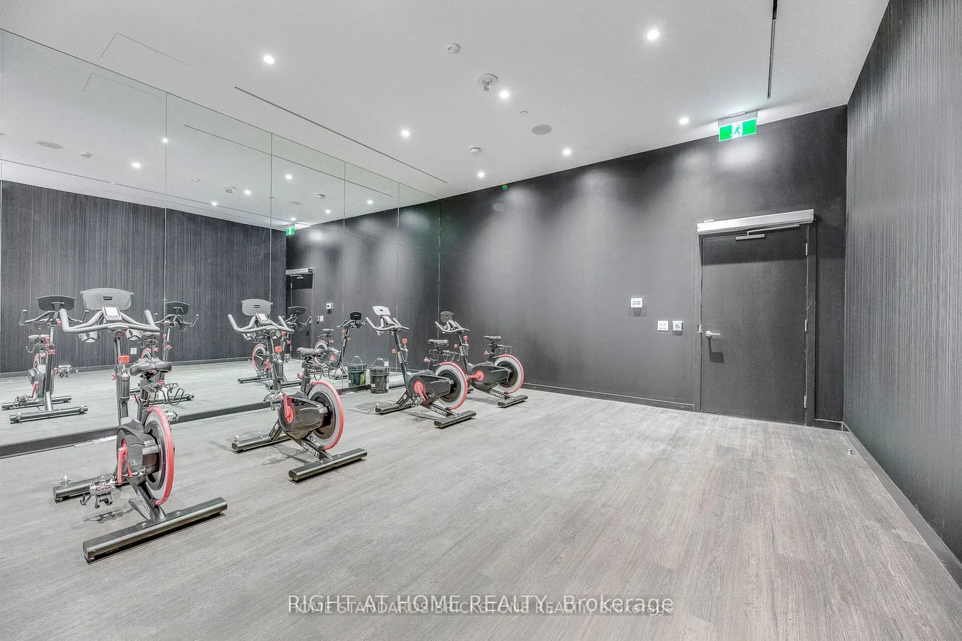 20 Edward Street, #408