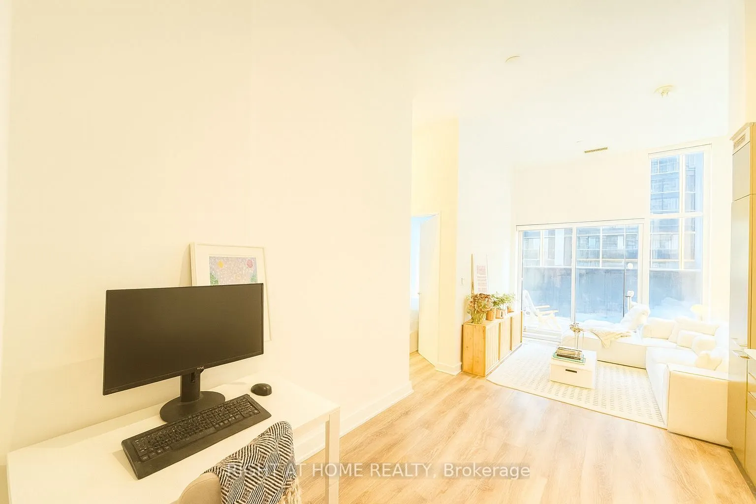 20 Edward Street, #408