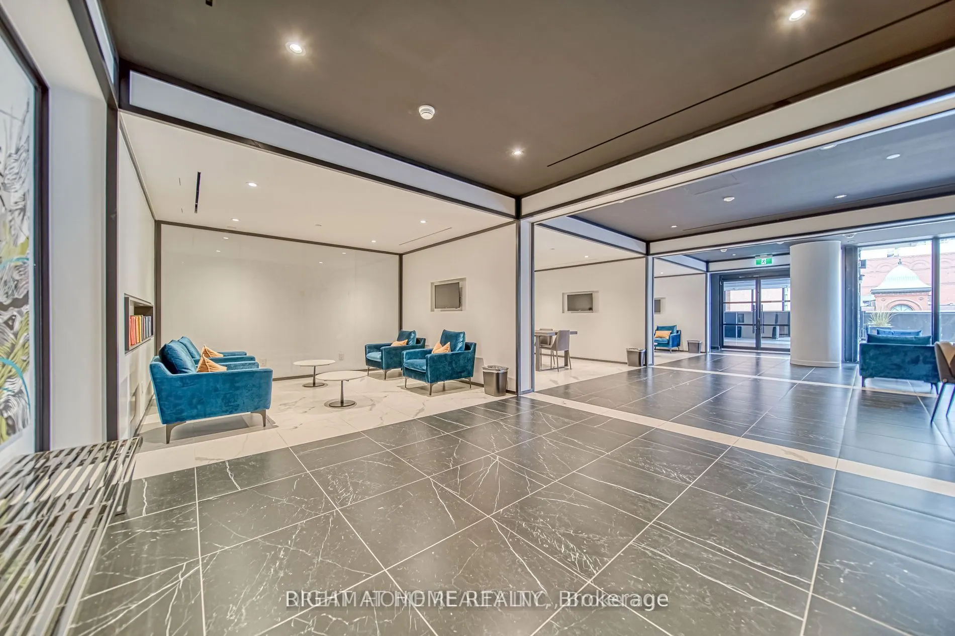 20 Edward Street, #408