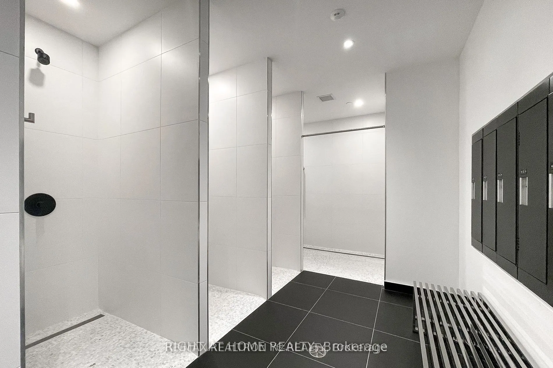 20 Edward Street, #408