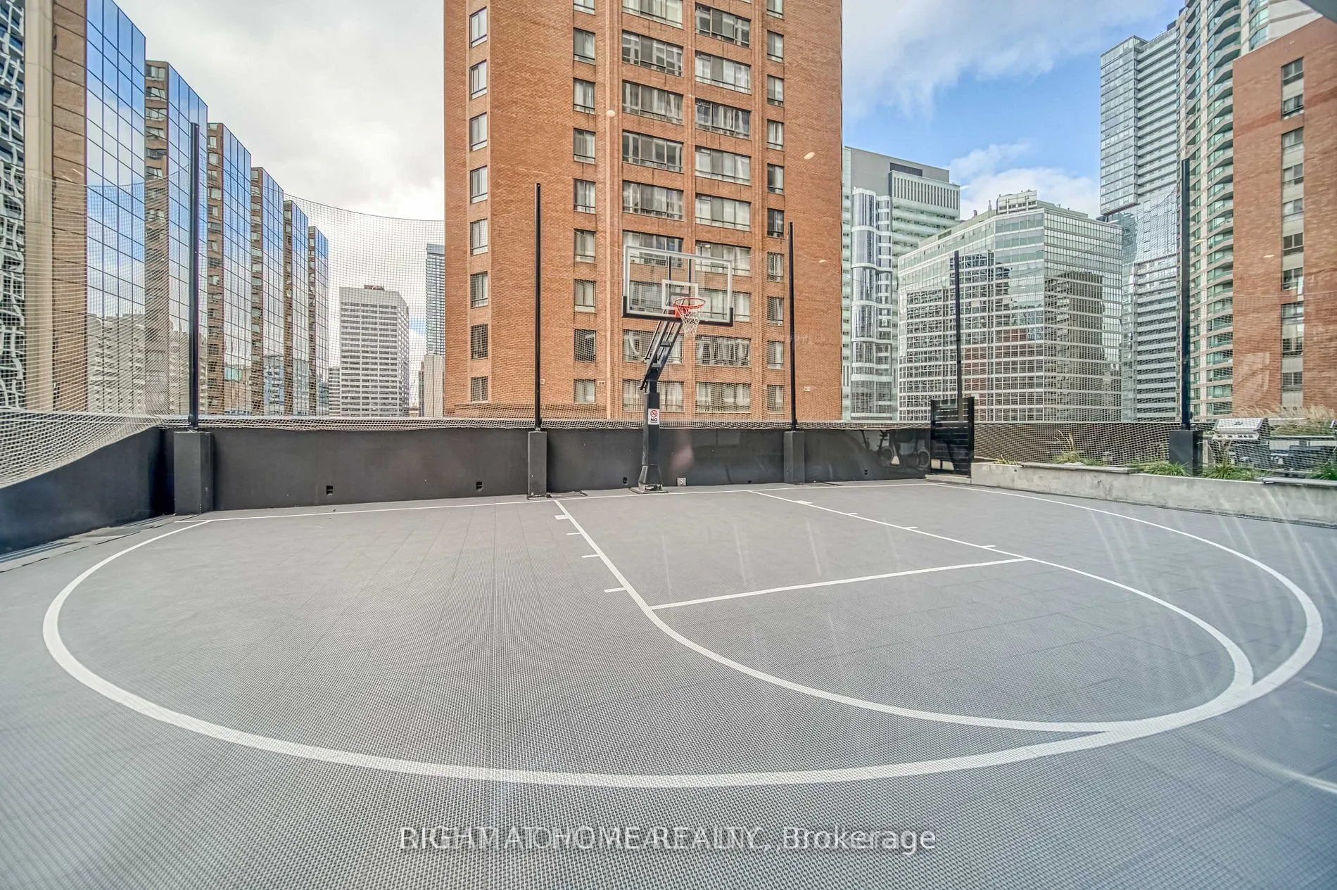 20 Edward Street, #408