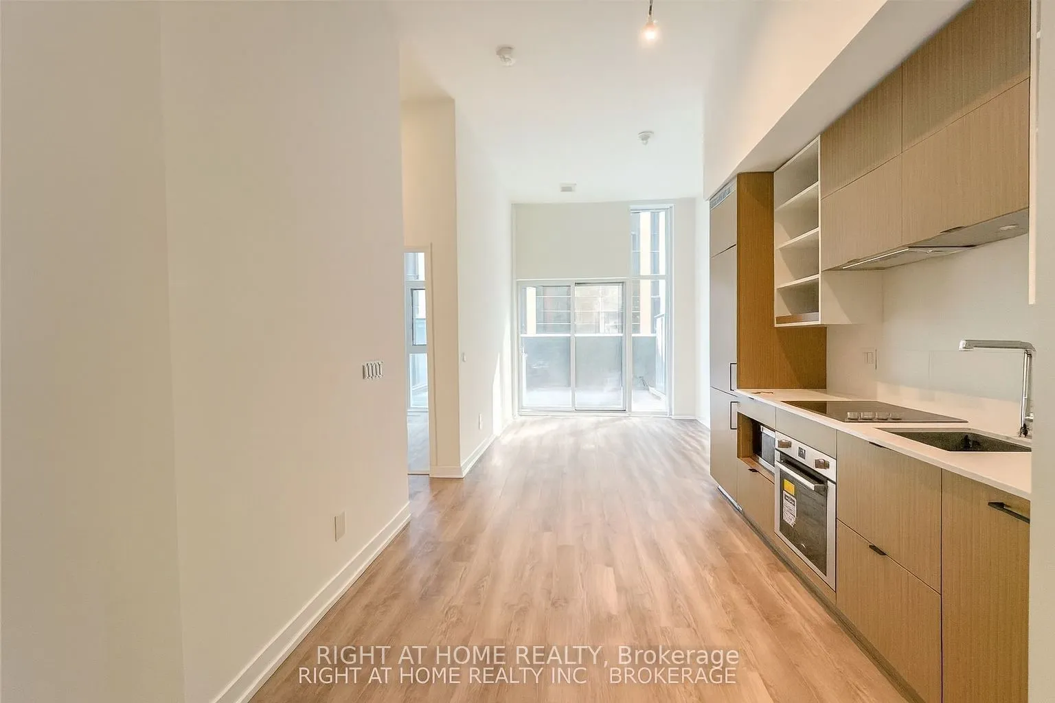 20 Edward Street, #408