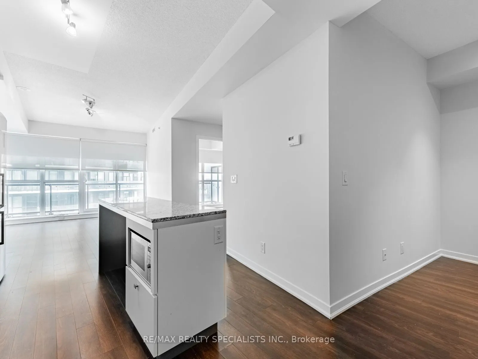 51 East Liberty Street, #2008