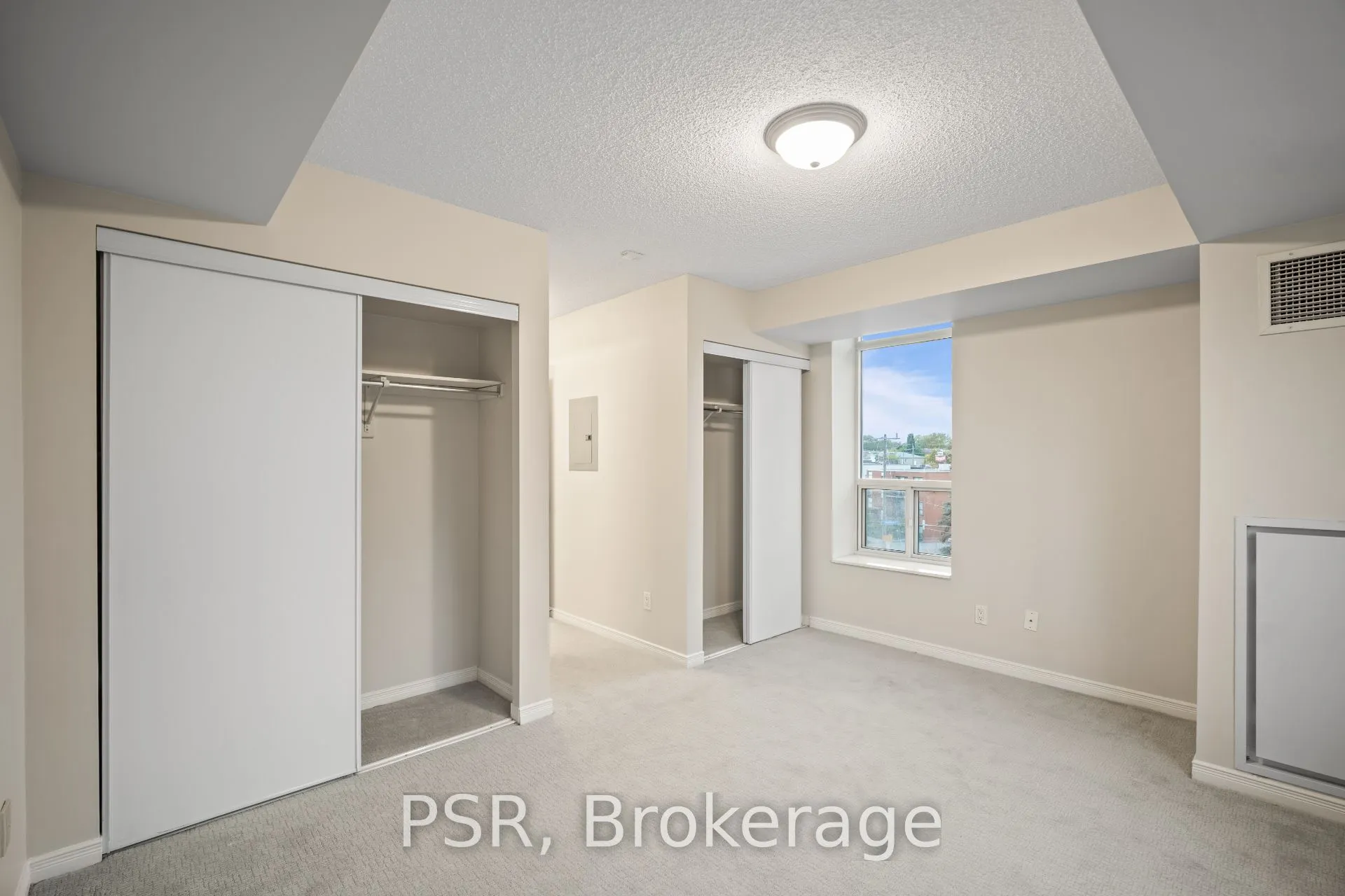 515 Rosewell Avenue, #409