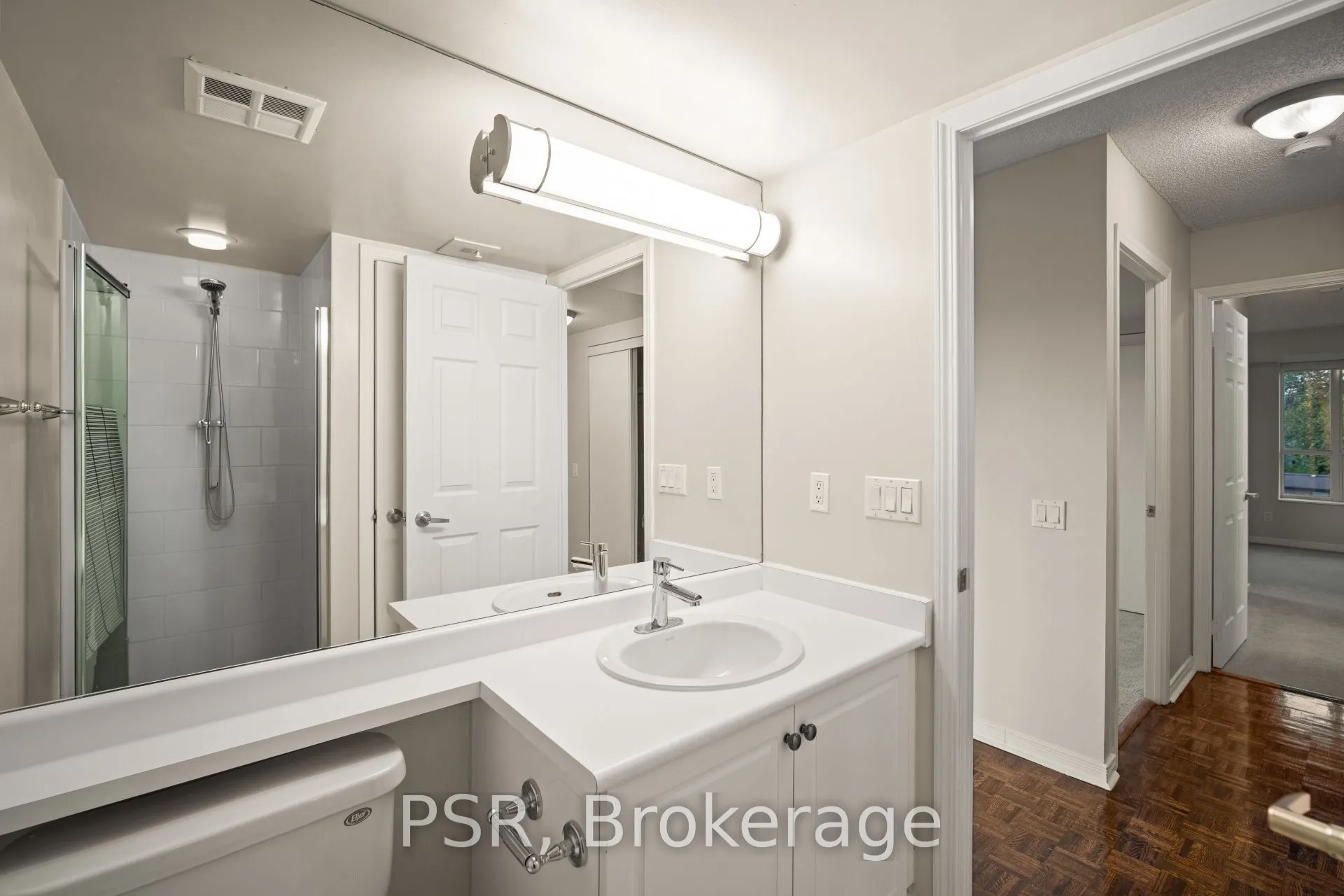 515 Rosewell Avenue, #409