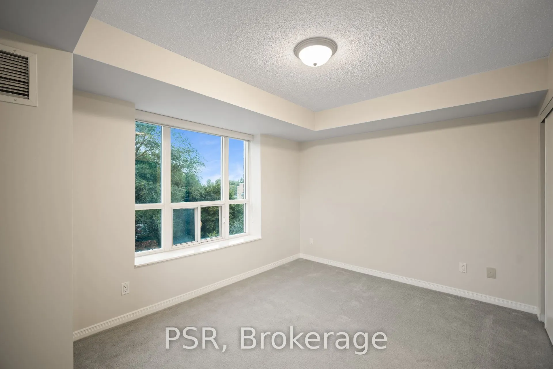 515 Rosewell Avenue, #409