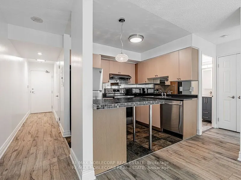 230 King Street E, #505