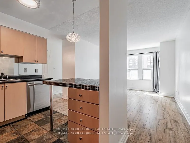 230 King Street E, #505