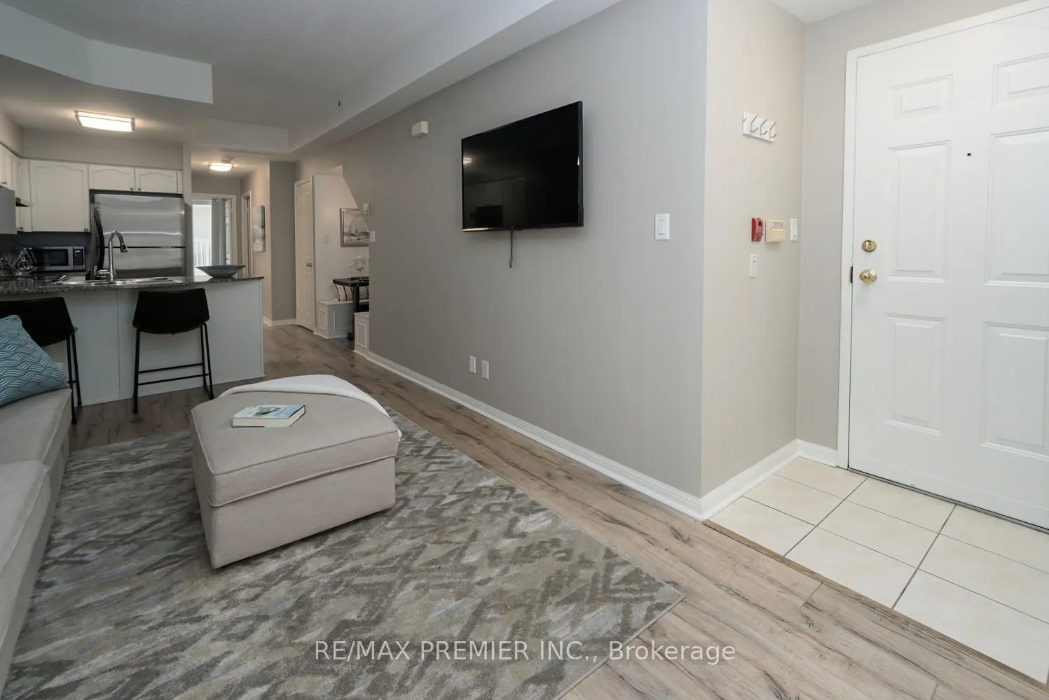 36 Stadium Road, #STE.552