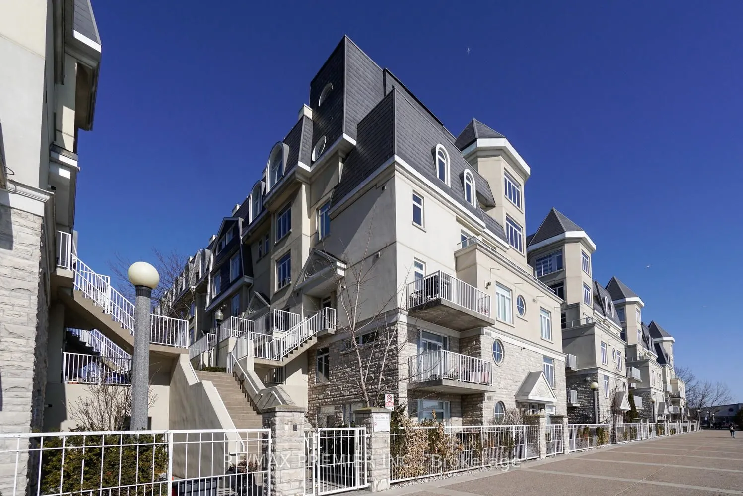 36 Stadium Road, #552
