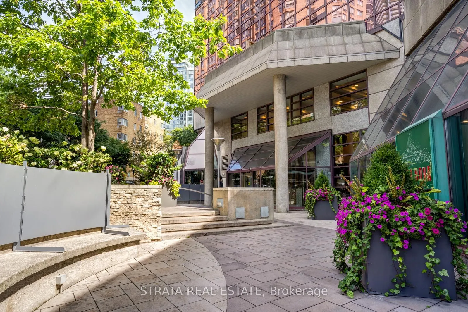 1001 Bay Street, #2104