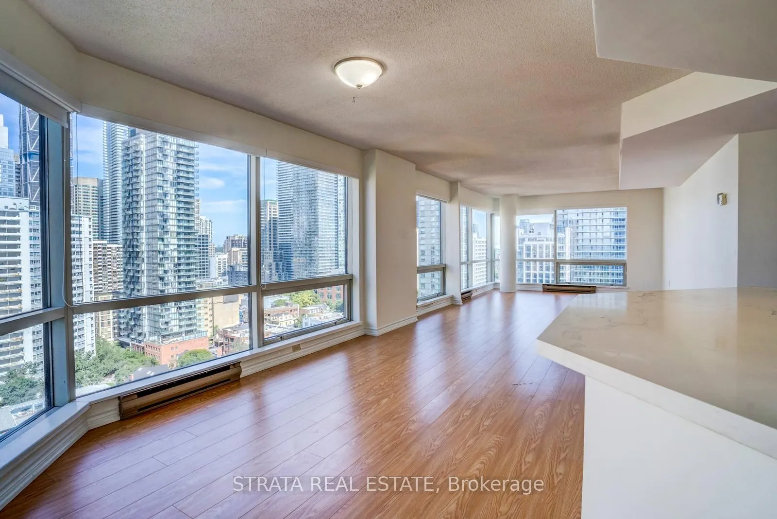 1001 Bay Street, #2104