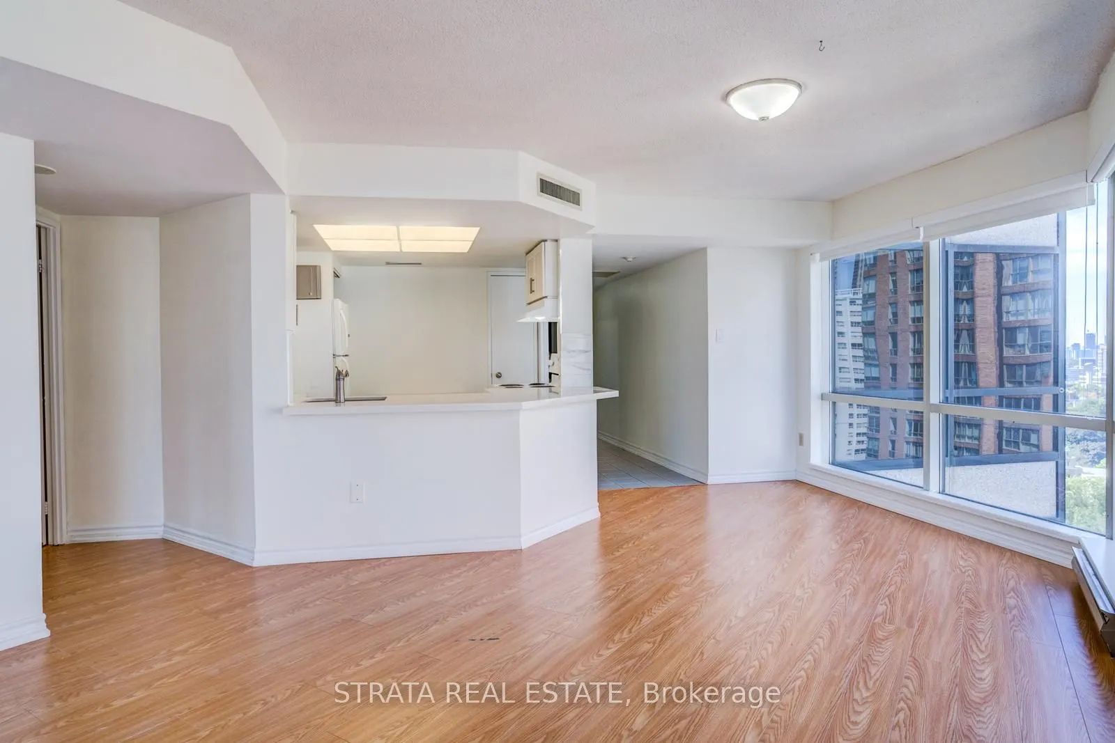 1001 Bay Street, #2104