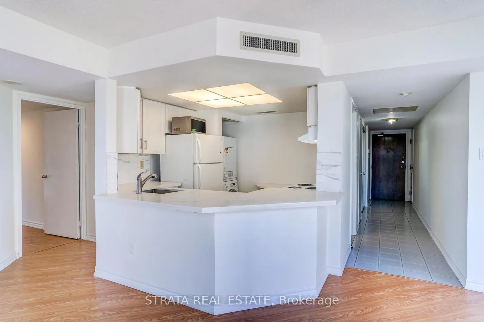 1001 Bay Street, #2104