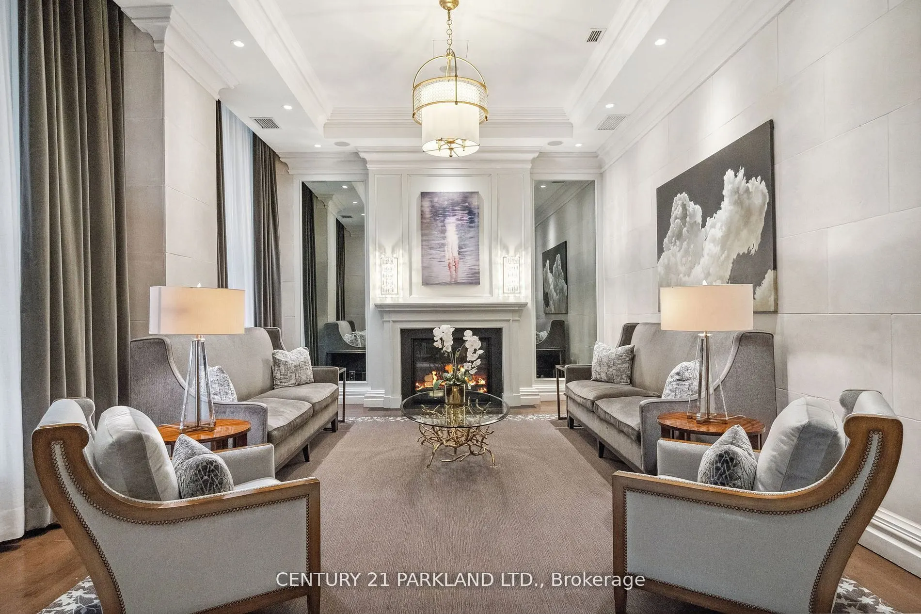 155 St Clair Avenue W, #409