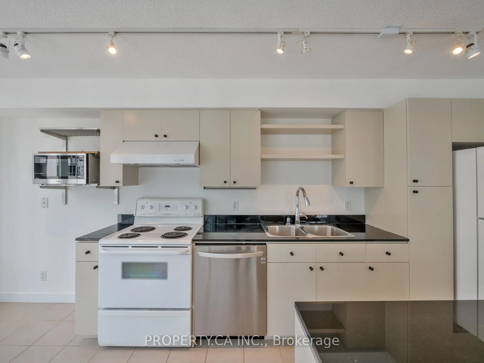 361 Front Street W, #2110