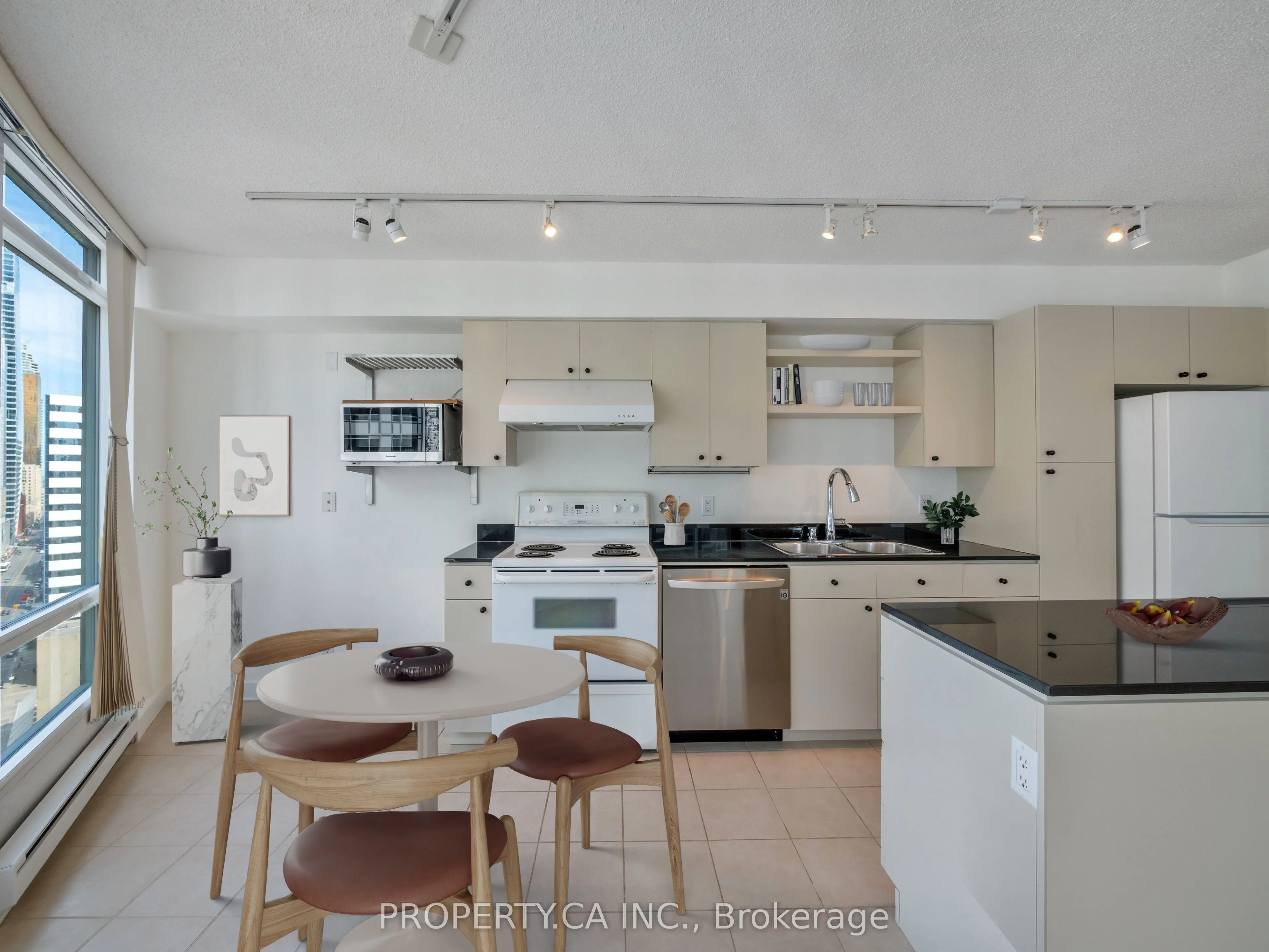 361 Front Street W, #2110