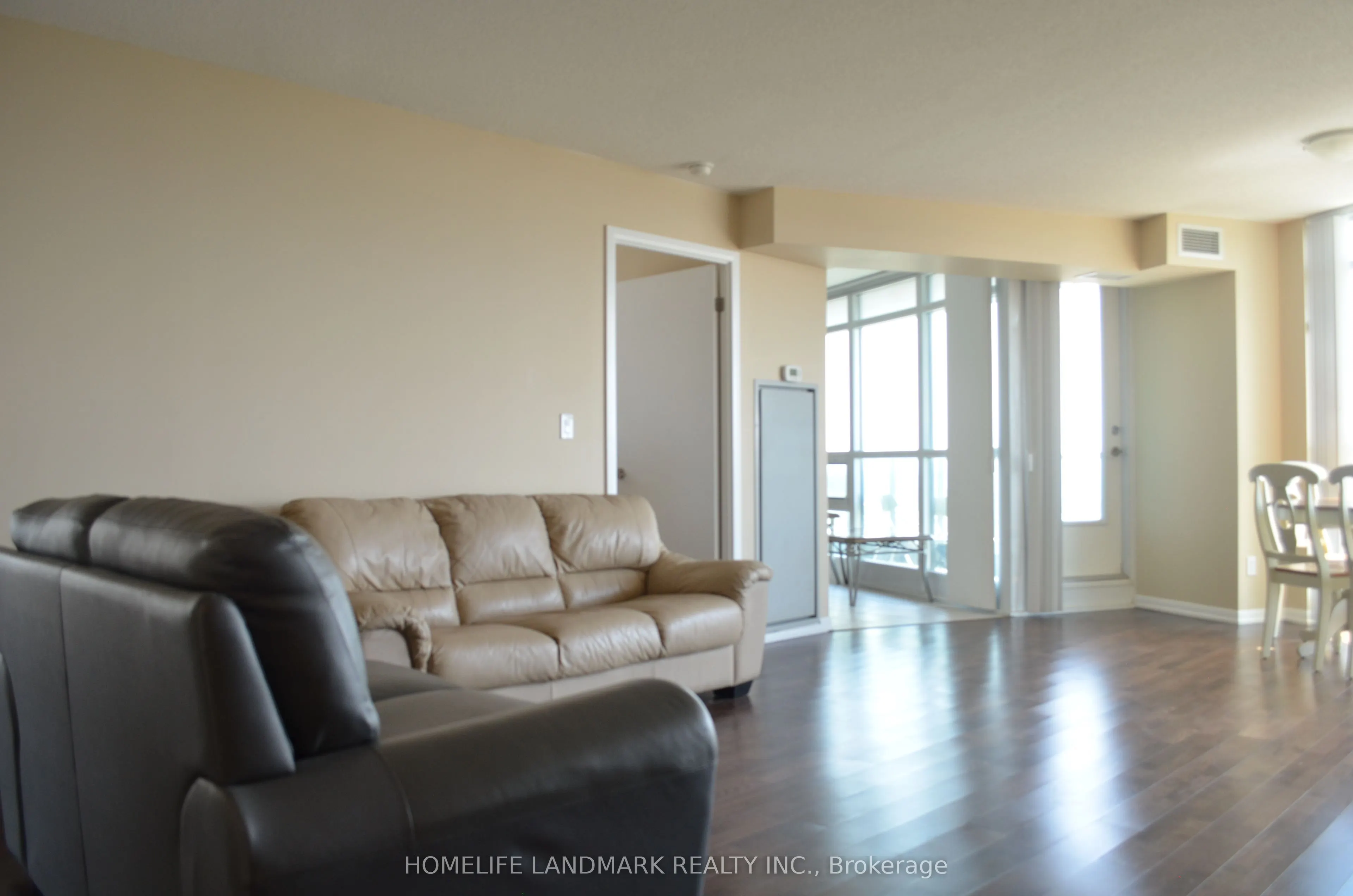 215 Fort York Boulevard, #1704