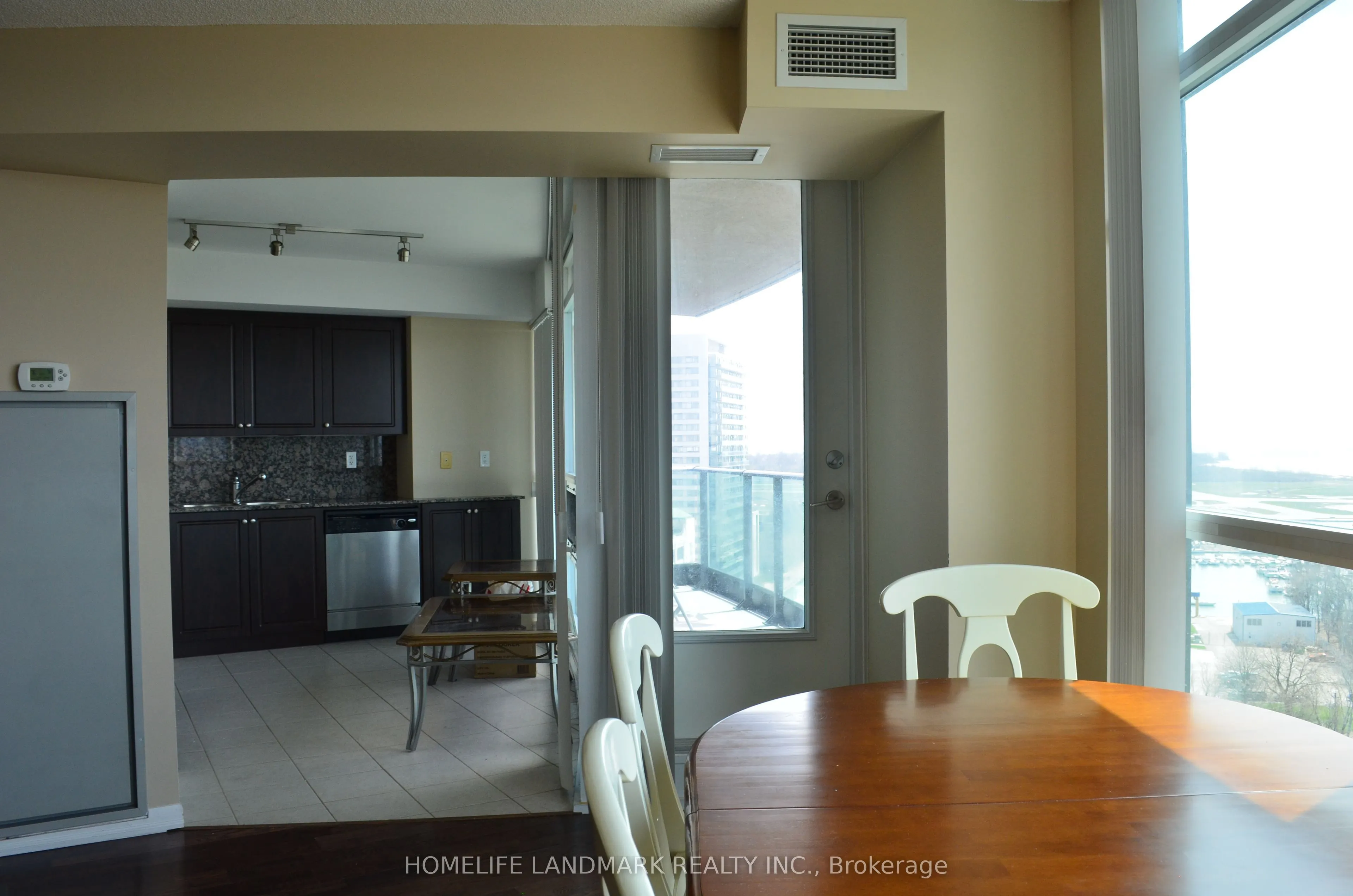 215 Fort York Boulevard, #1704