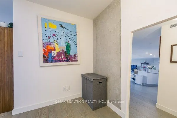 111 Bathurst Street, #1605