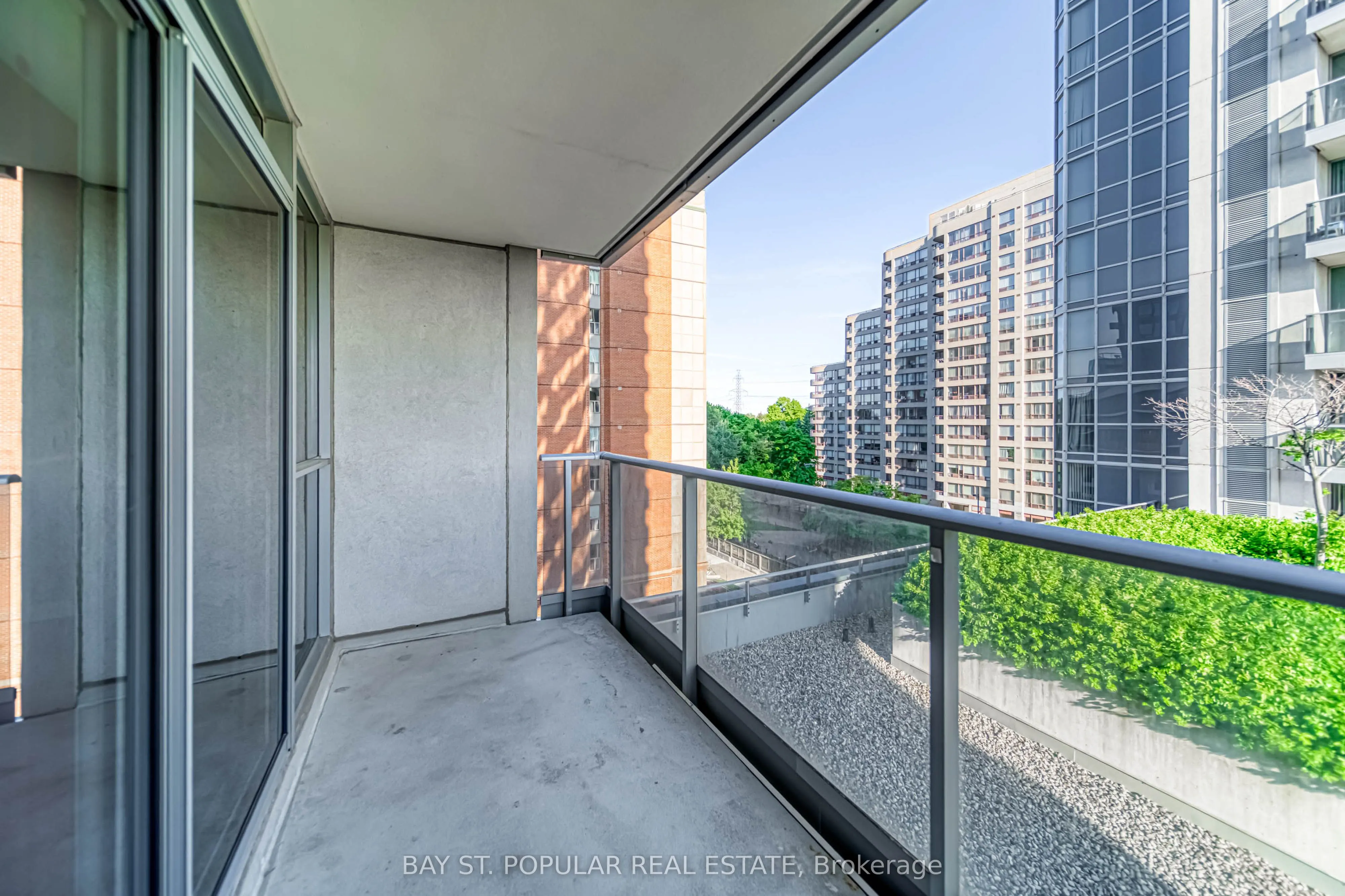 5793 Yonge Street, #605