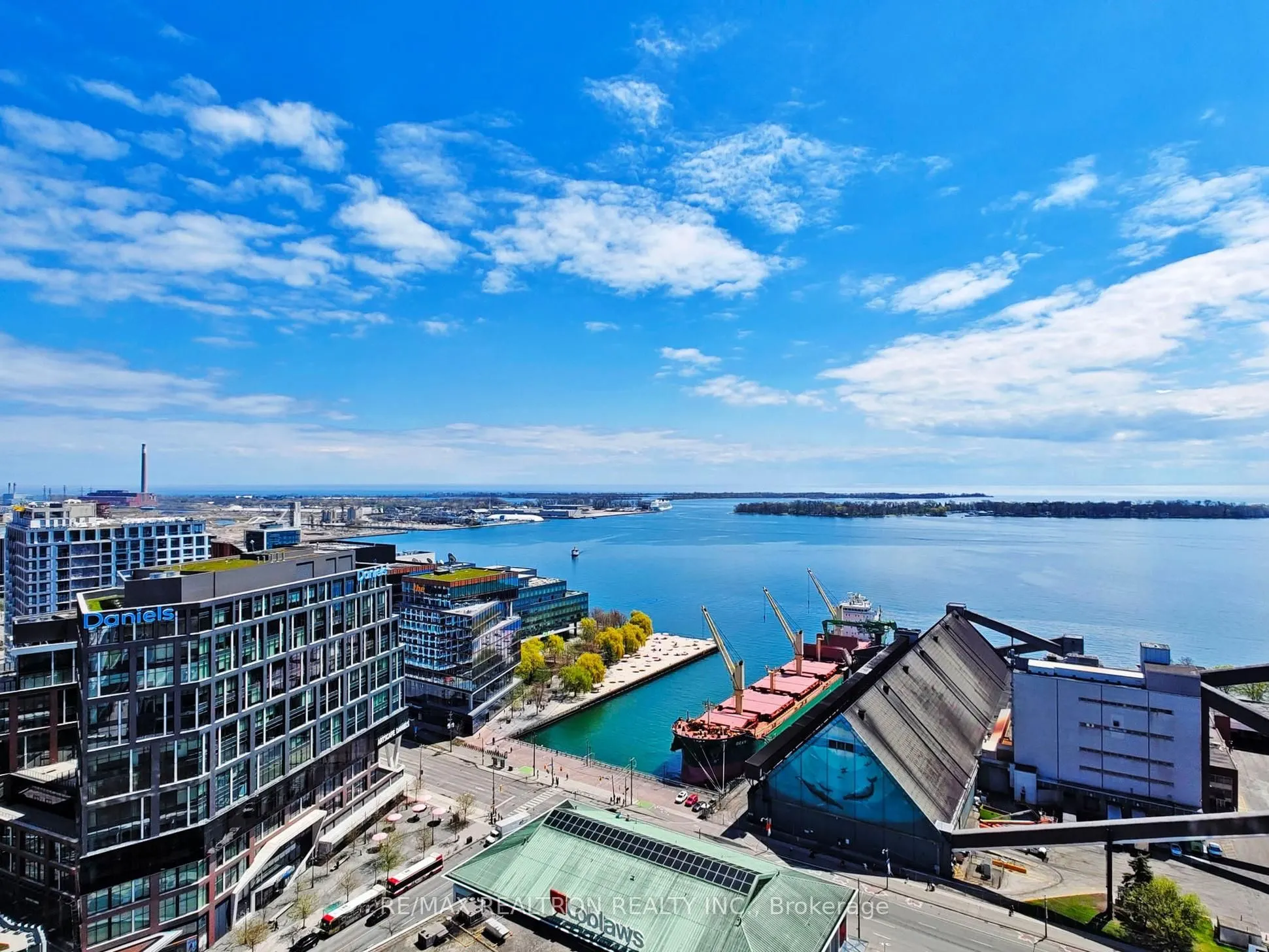 138 Downes Street, #2906