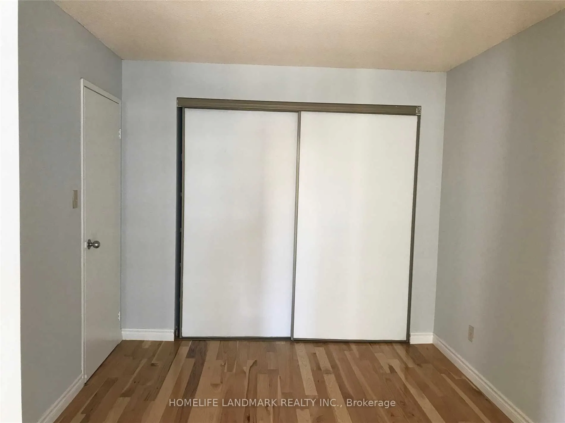 633 Bay Street, #1122
