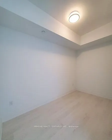 30 Inn On The Park Drive, #1006