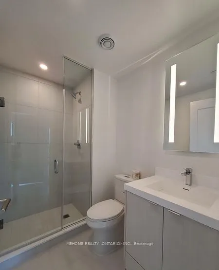 30 Inn On The Park Drive, #1006