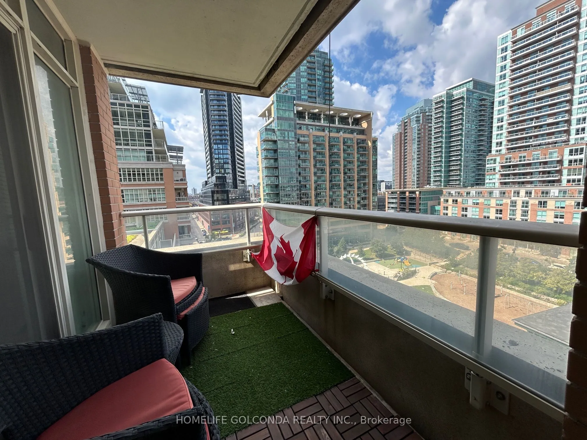 65 East Liberty Street, #912